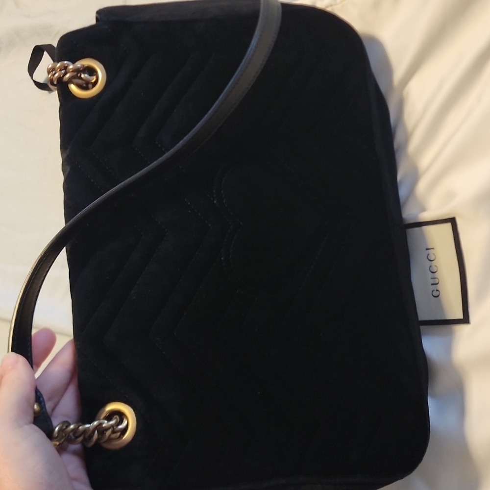 Gucci Marmont "LOVED" bag. - Picture 3 of 9